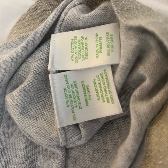 Lily Pulitzer oversized light gray lightweight sweater with 3/4 sleeves - Picture 10 of 11